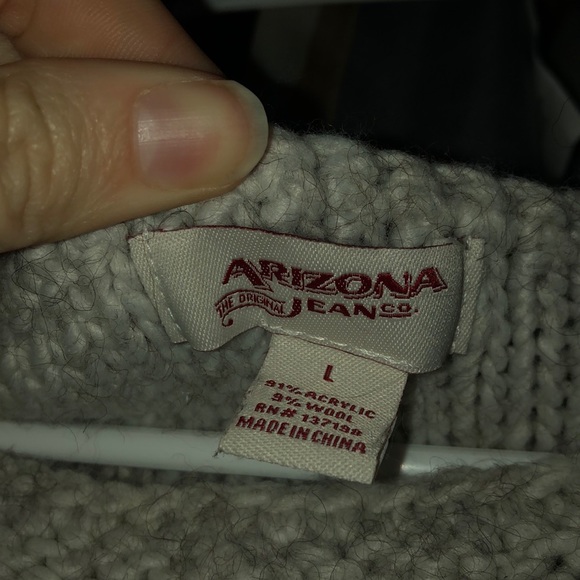 Arizona Sweater - Picture 3 of 3